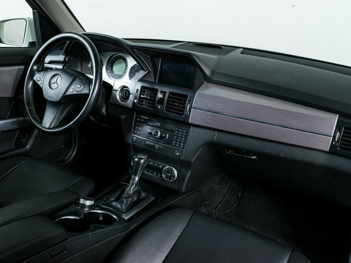 Б/У Мерседес-Бенц ГЛК-Класс 2011 года. Фото: #8