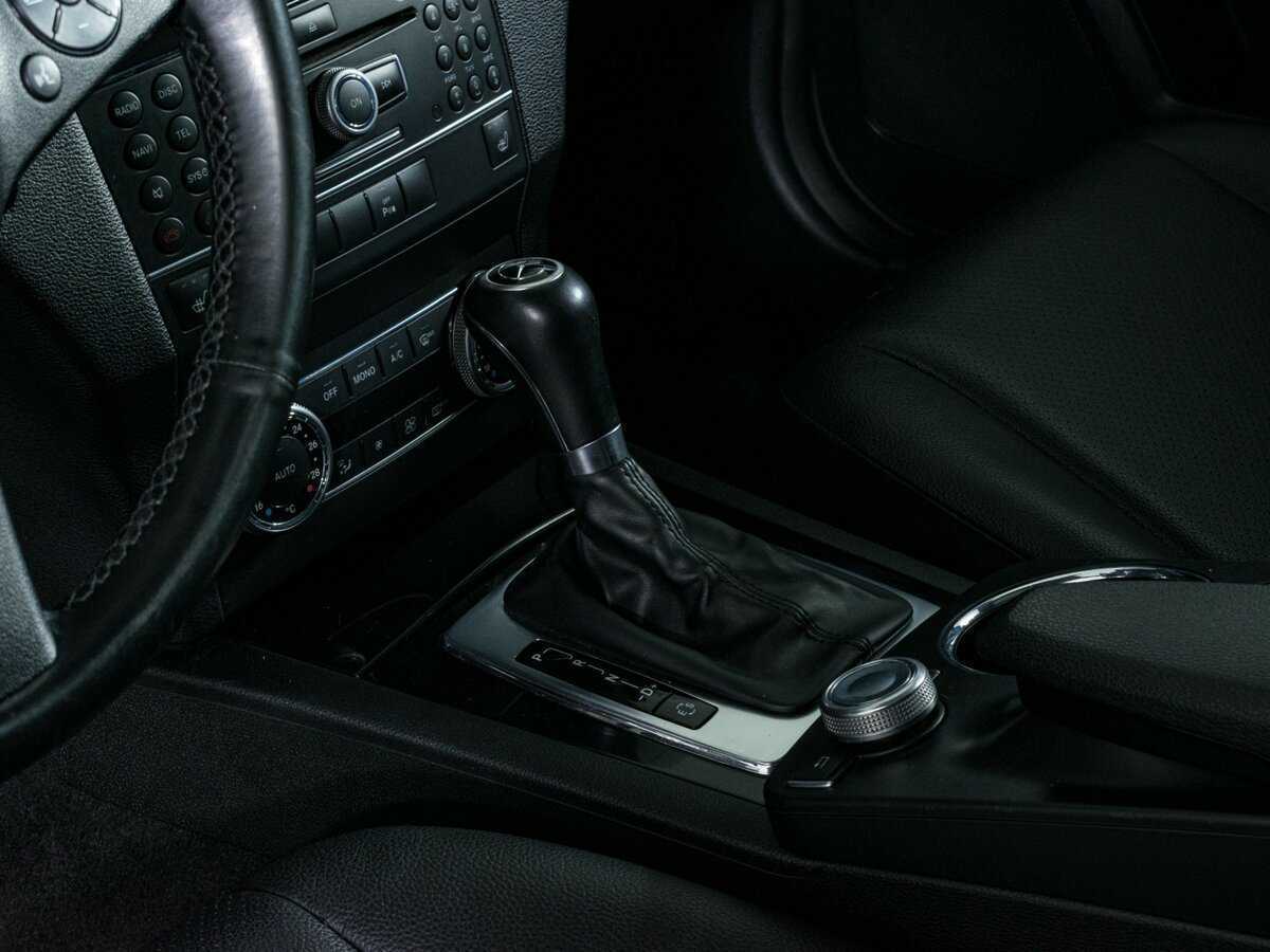 Б/У Мерседес-Бенц ГЛК-Класс 2011 года. Фото: #14