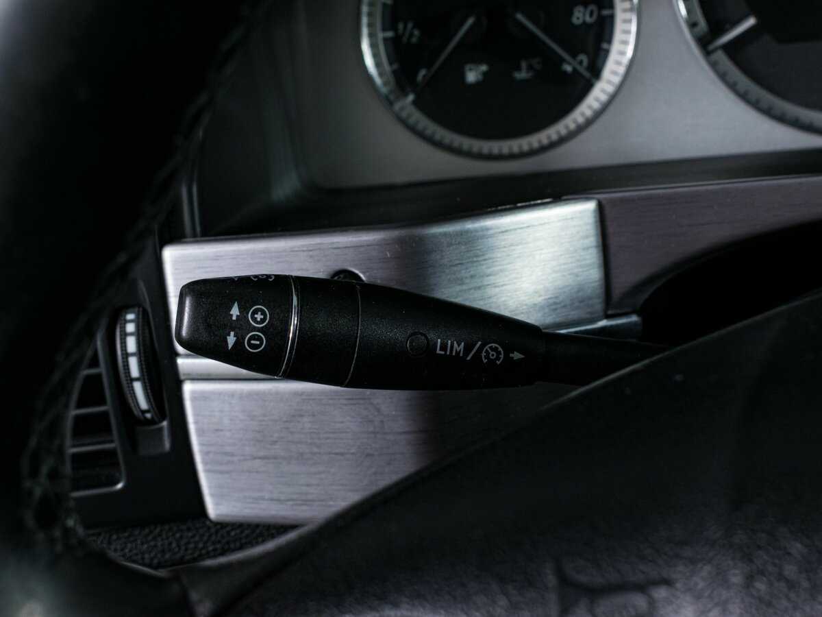 Б/У Мерседес-Бенц ГЛК-Класс 2011 года. Фото: #15