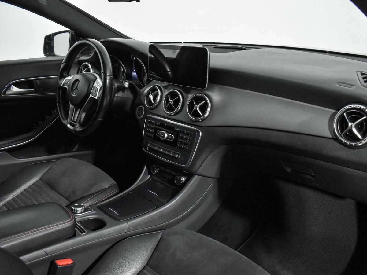 Б/У Мерседес-Бенц КЛА 2013 года. Фото: #10