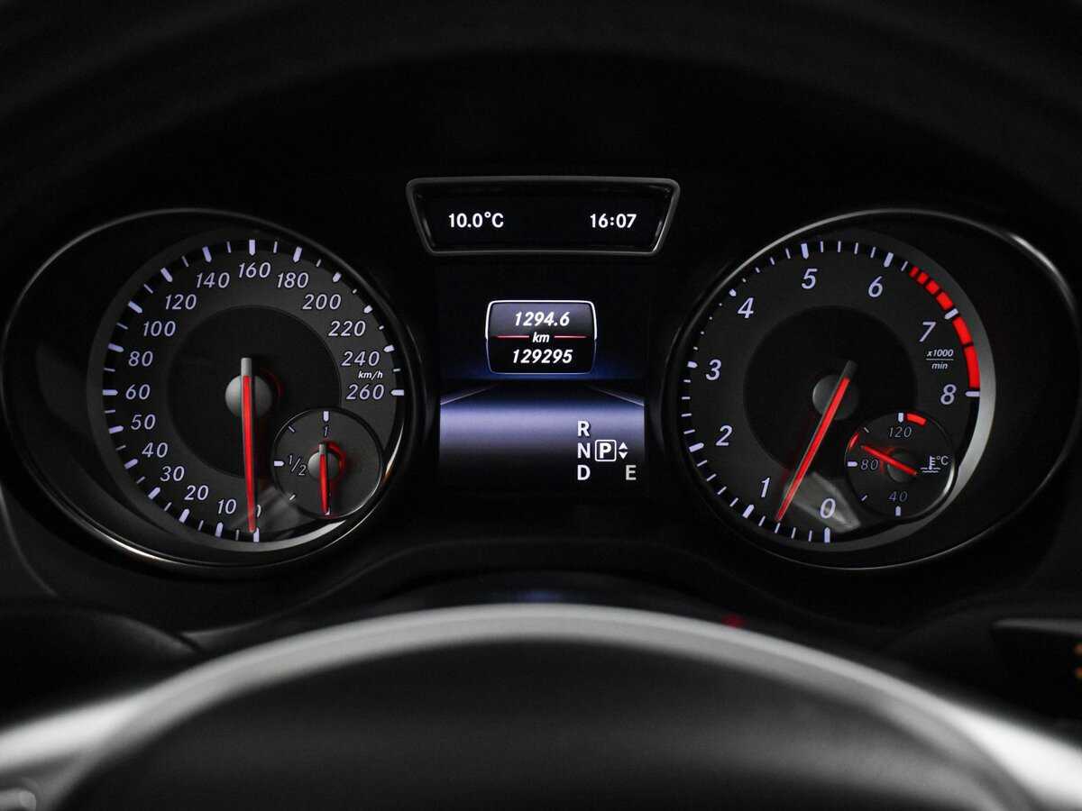 Б/У Мерседес-Бенц КЛА 2013 года. Фото: #16