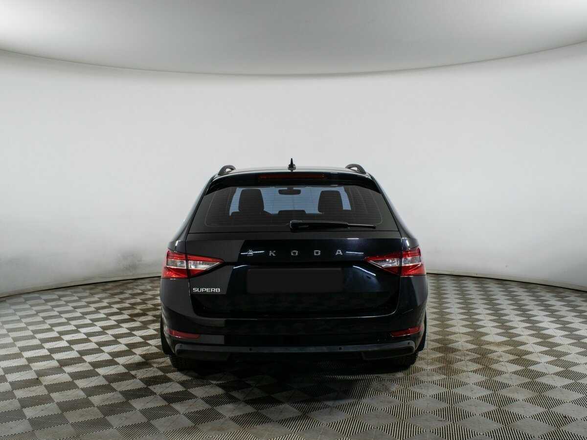 Б/У Шкода Суперб 2020 года. Фото: #5