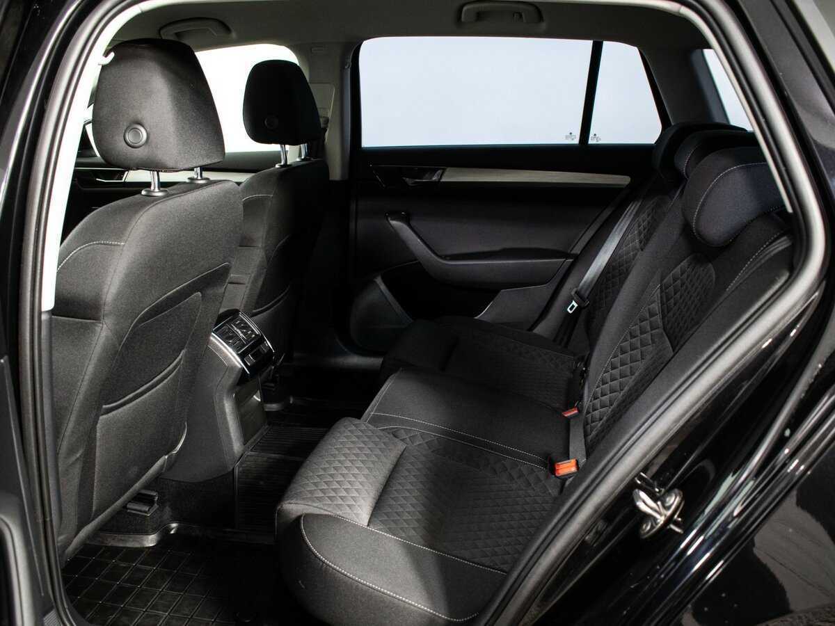 Б/У Шкода Суперб 2020 года. Фото: #9