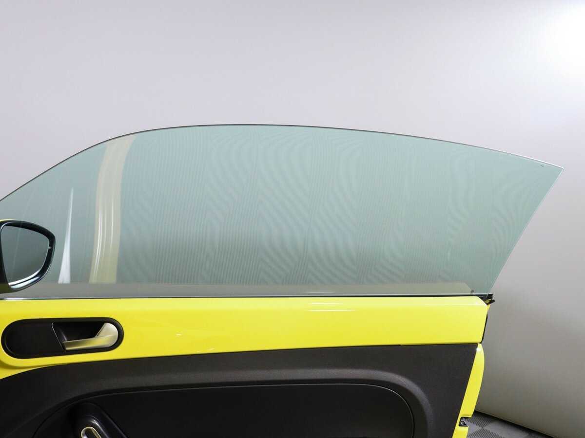 Б/У Фольксваген Битл 2014 года. Фото: #20