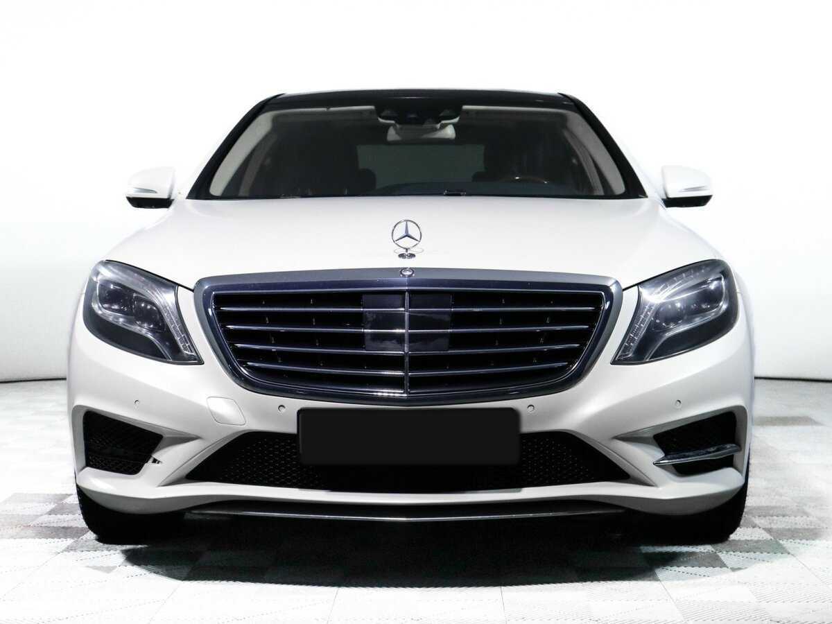 Б/У Мерседес-Бенц С-Класс 2014 года. Фото: #1