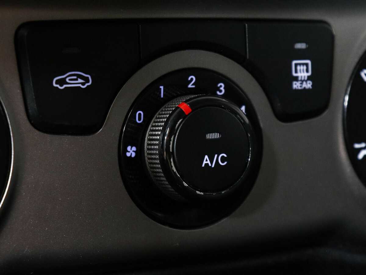 Б/У Хендай ай20 2012 года. Фото: #15