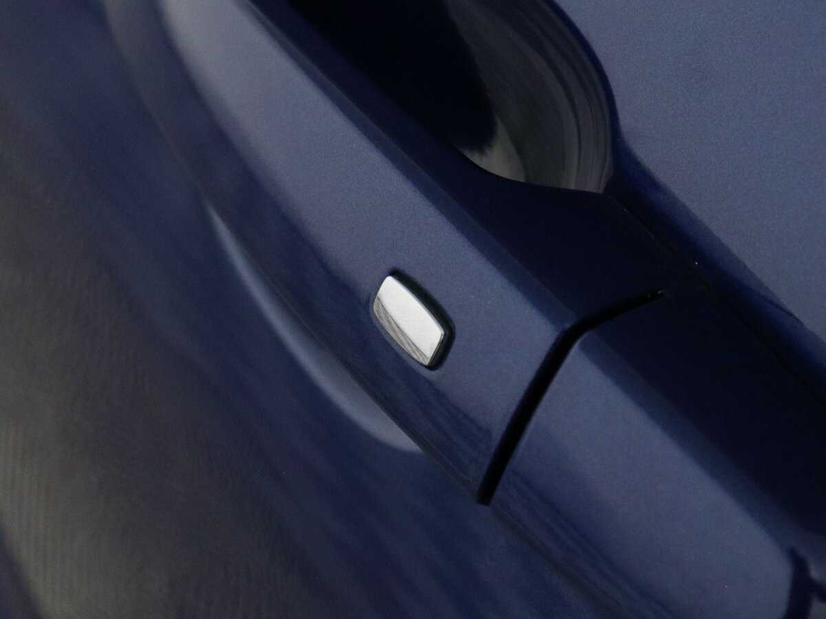 Б/У Шевроле Камаро 2020 года. Фото: #14