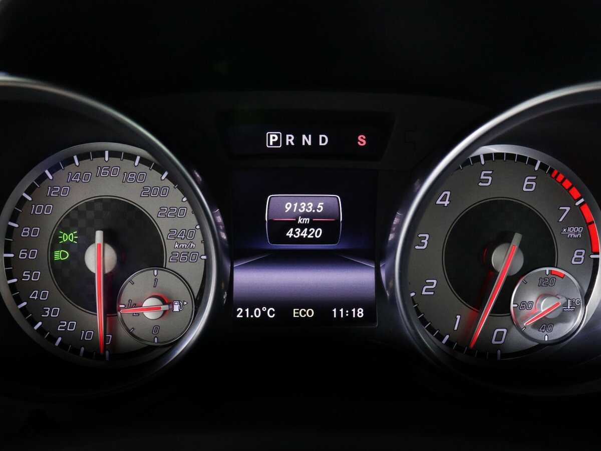 Б/У Мерседес-Бенц СЛК-Класс 2014 года. Фото: #6