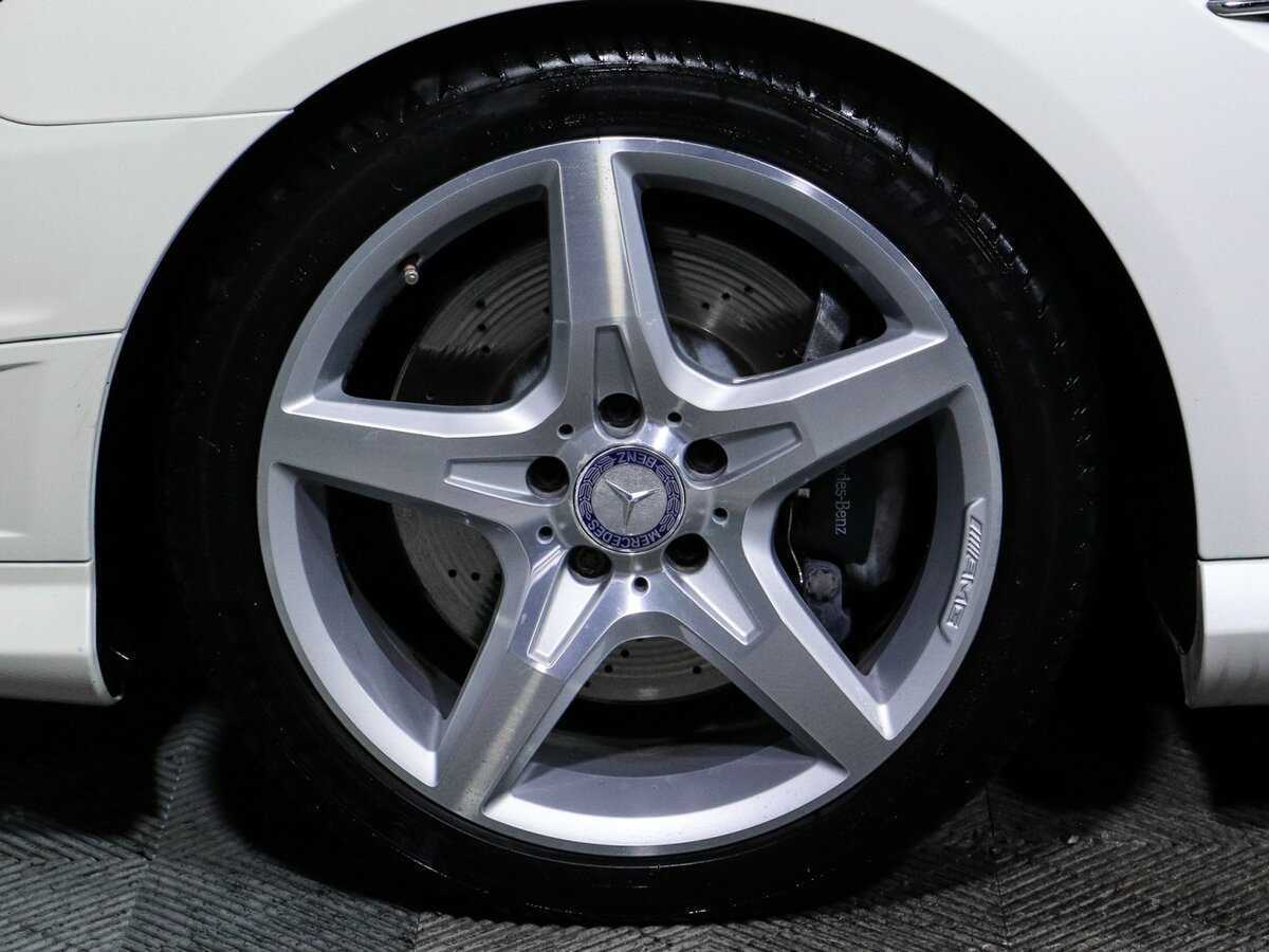 Б/У Мерседес-Бенц СЛК-Класс 2014 года. Фото: #8