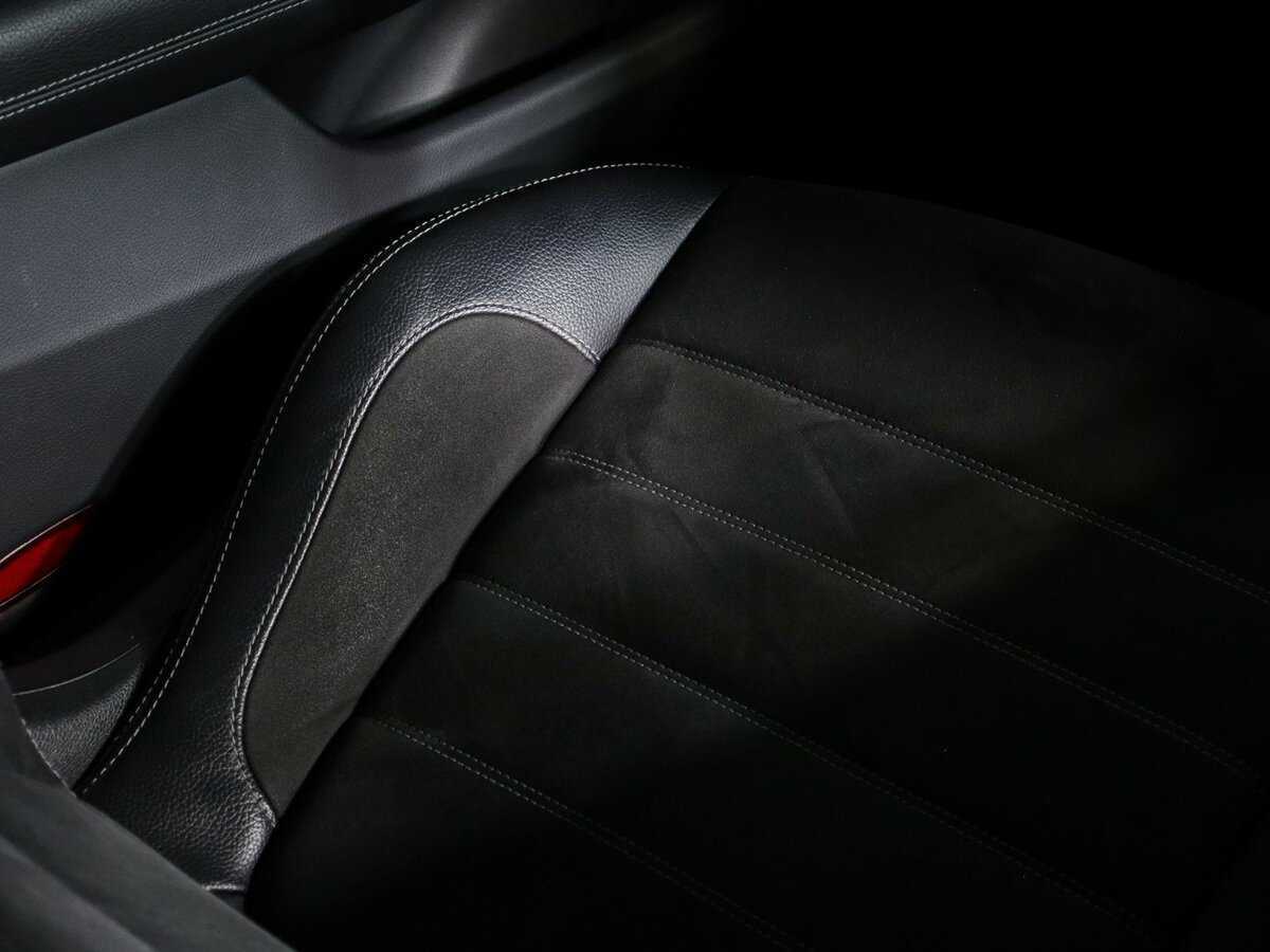 Б/У Мерседес-Бенц Ц-Класс 2016 года. Фото: #13