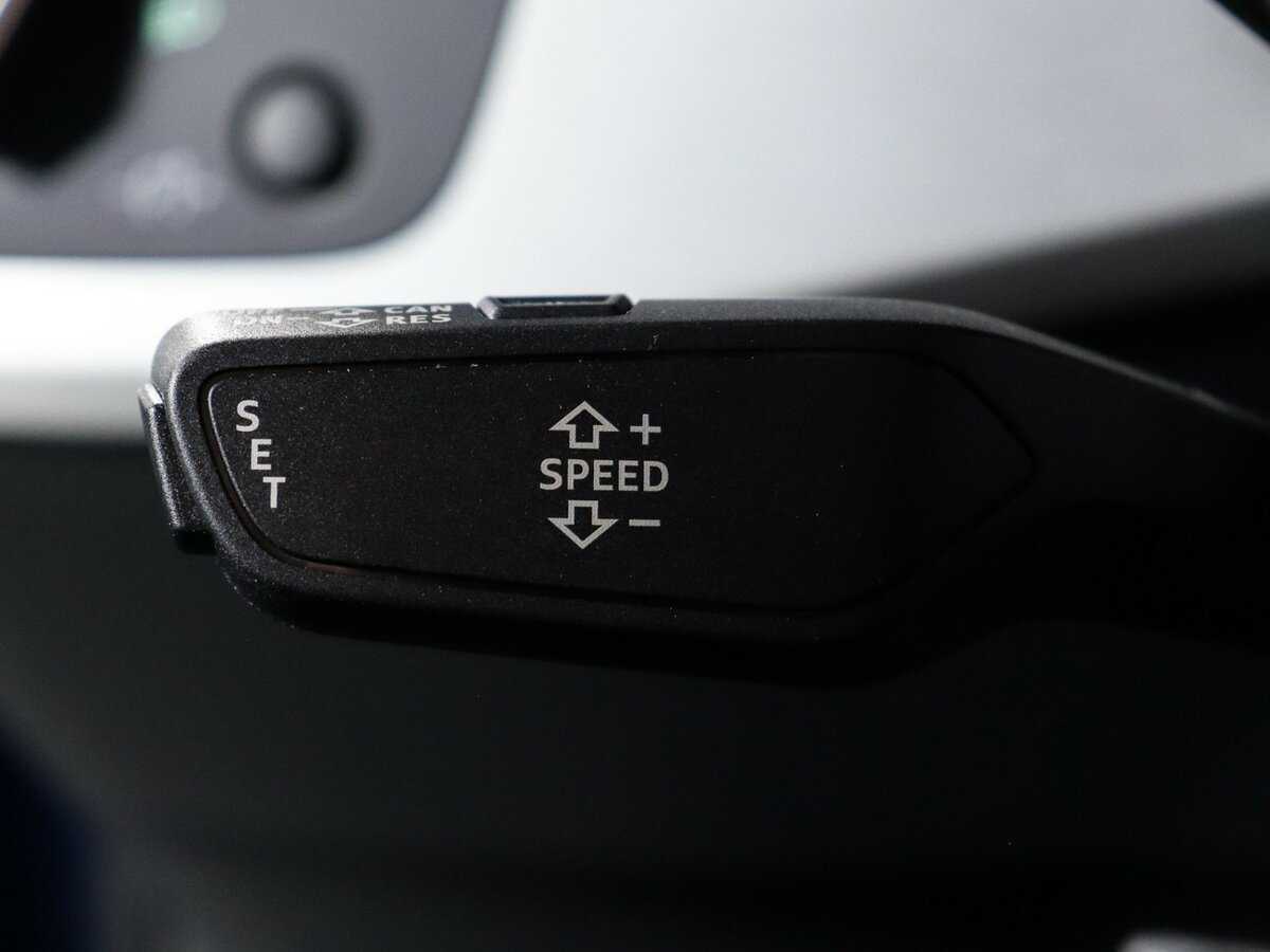 Б/У Ауди А4 2020 года. Фото: #17