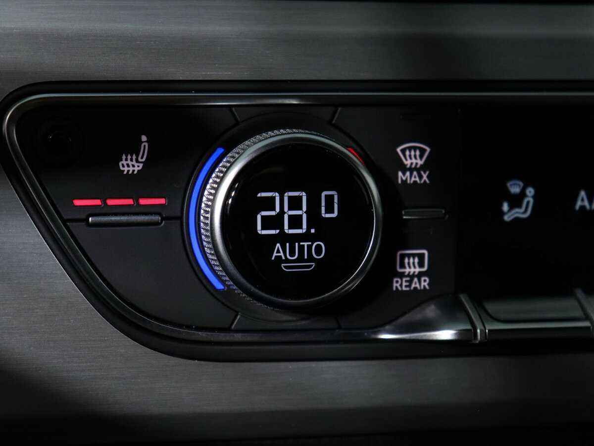 Б/У Ауди А4 2020 года. Фото: #19