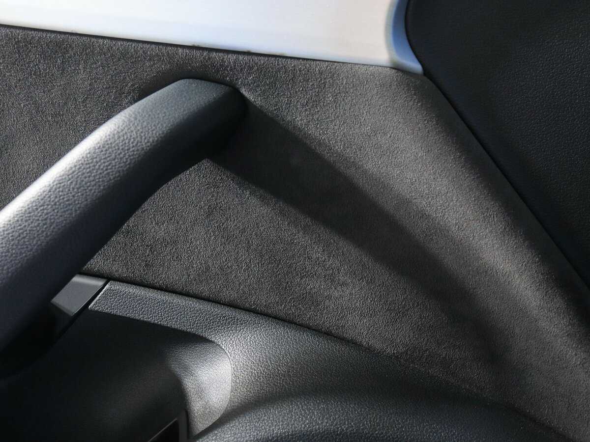 Б/У Ауди А4 2020 года. Фото: #20