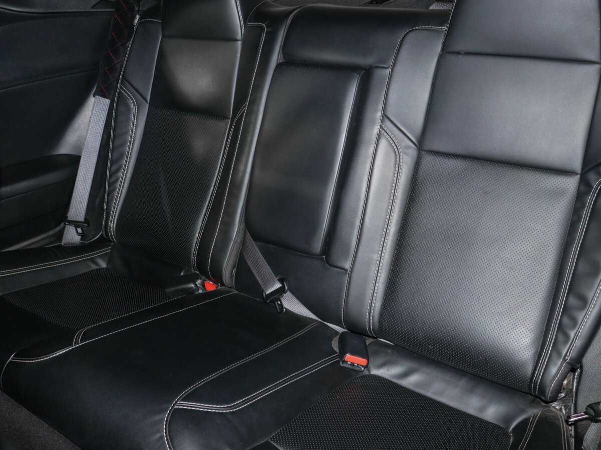 Б/У Додж Челленджер 2019 года. Фото: #6