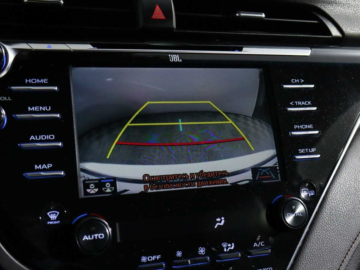 Б/У Тойота Камри 2019 года. Фото: #16