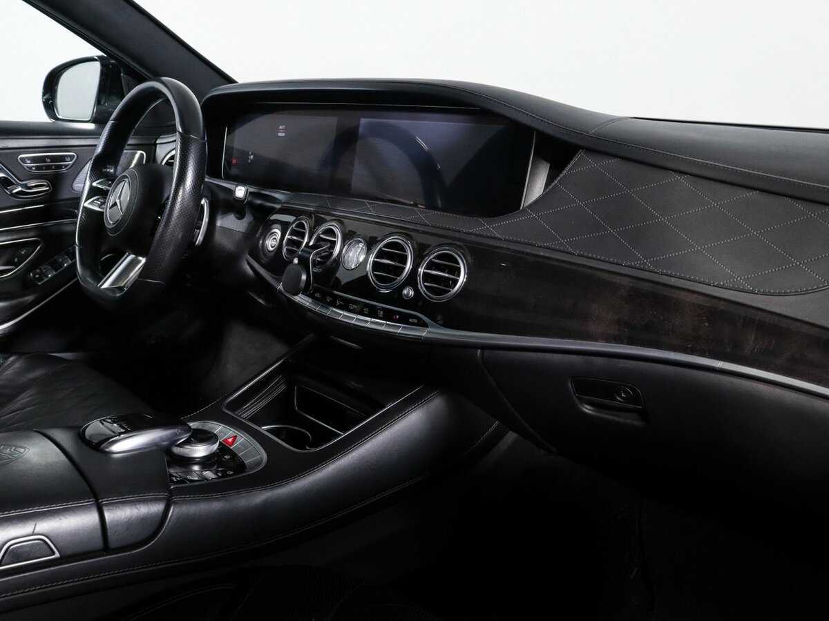 Б/У Мерседес-Бенц Майбах С-Класс 2019 года. Фото: #5