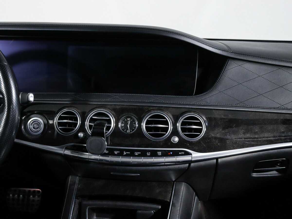 Б/У Мерседес-Бенц Майбах С-Класс 2019 года. Фото: #9