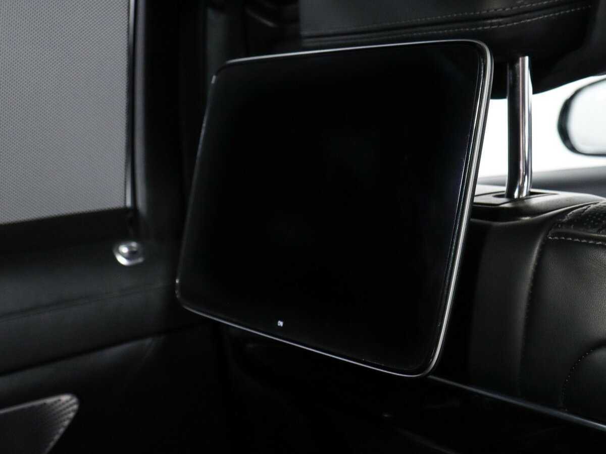 Б/У Мерседес-Бенц Майбах С-Класс 2019 года. Фото: #13