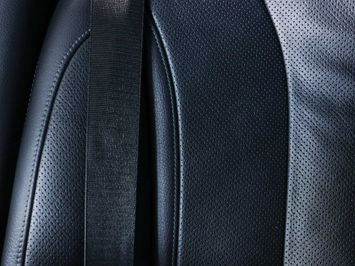 Б/У Мерседес-Бенц С-Класс 2017 года. Фото: #10