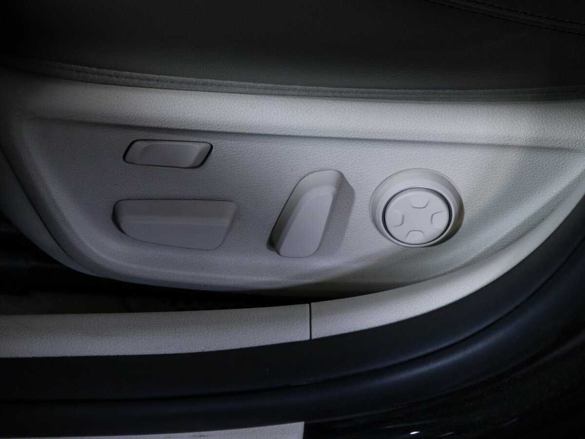 Б/У Генезис Г70 2019 года. Фото: #13