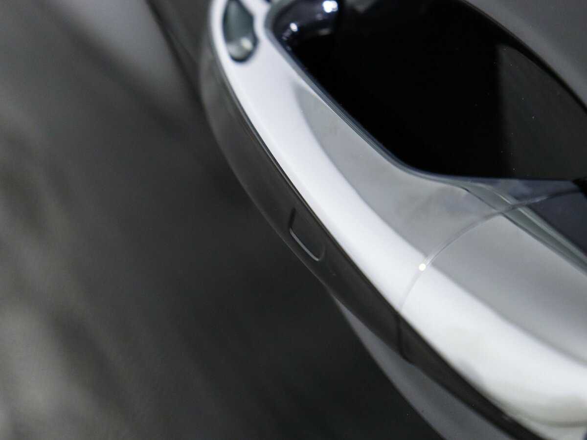 Б/У Мерседес-Бенц Е-Класс 2021 года. Фото: #19