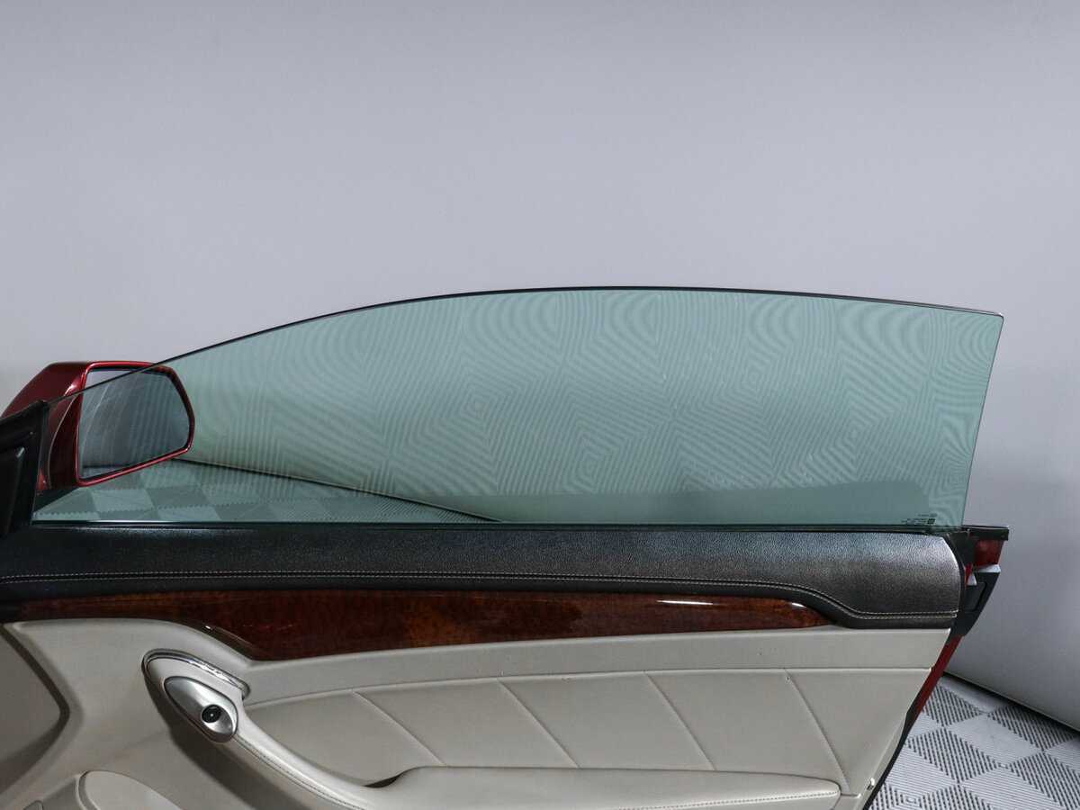 Б/У Кадиллак КТС 2011 года. Фото: #15