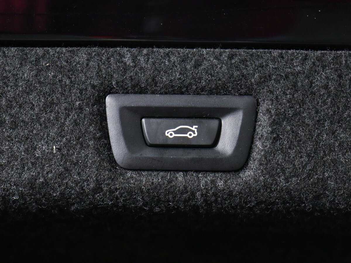 Б/У БМВ 5 серии 2018 года. Фото: #12