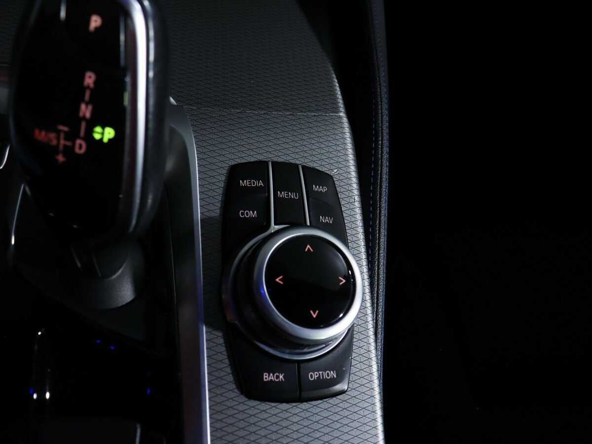 Б/У БМВ 5 серии 2018 года. Фото: #25