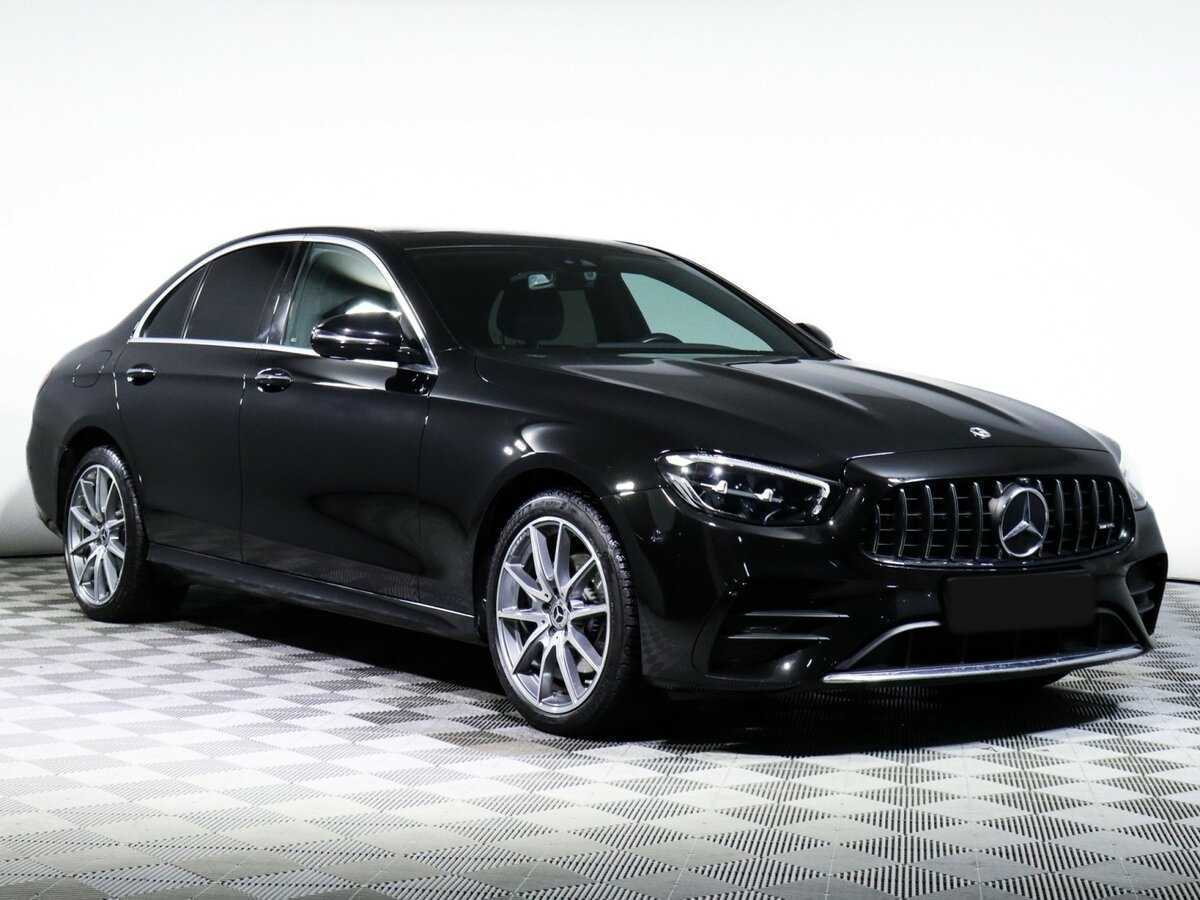 Mercedes-Benz E-Класс 2022 года с пробегом. Фото: #2