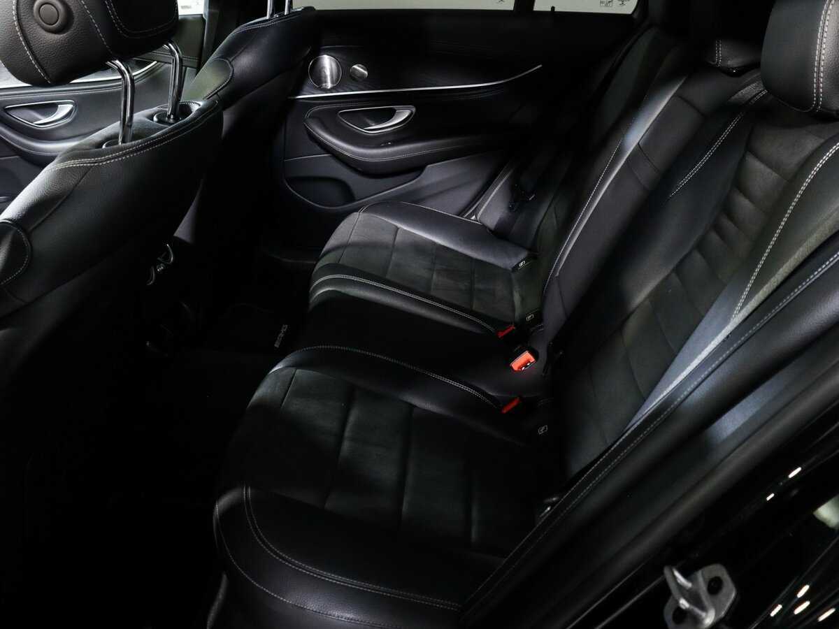 Mercedes-Benz E-Класс 2022 года с пробегом. Фото: #6