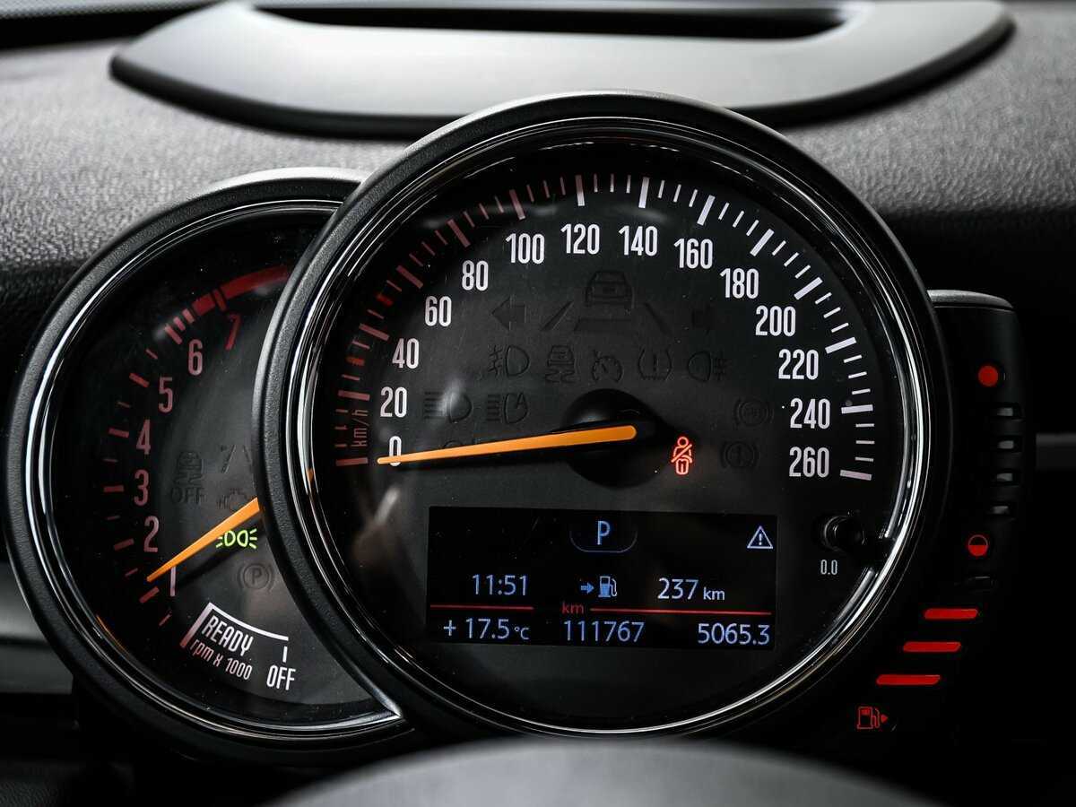 Б/У Мини Хэтч 2014 года. Фото: #9