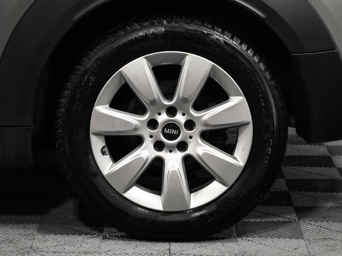 Б/У Мини Каунтримэн 2017 года. Фото: #13