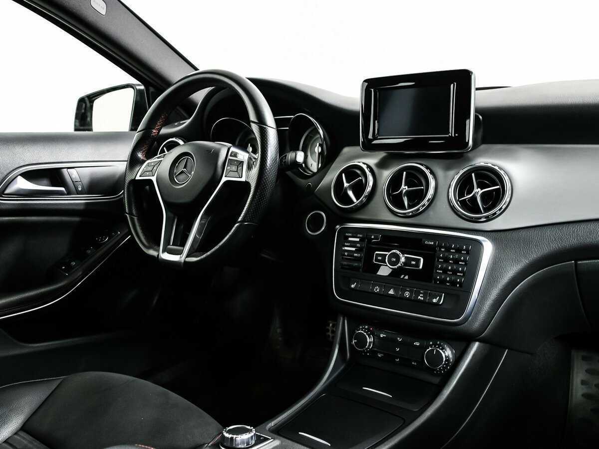 Б/У Мерседес-Бенц ГЛА 2015 года. Фото: #8