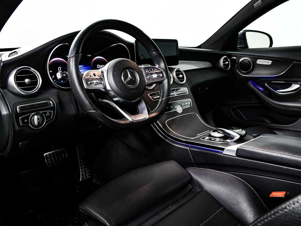 Б/У Мерседес-Бенц Ц-Класс 2018 года. Фото: #11