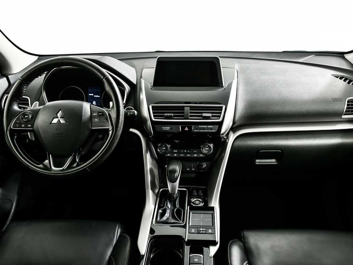 Б/У Митсубиши Еклипс Кросс 2018 года. Фото: #10