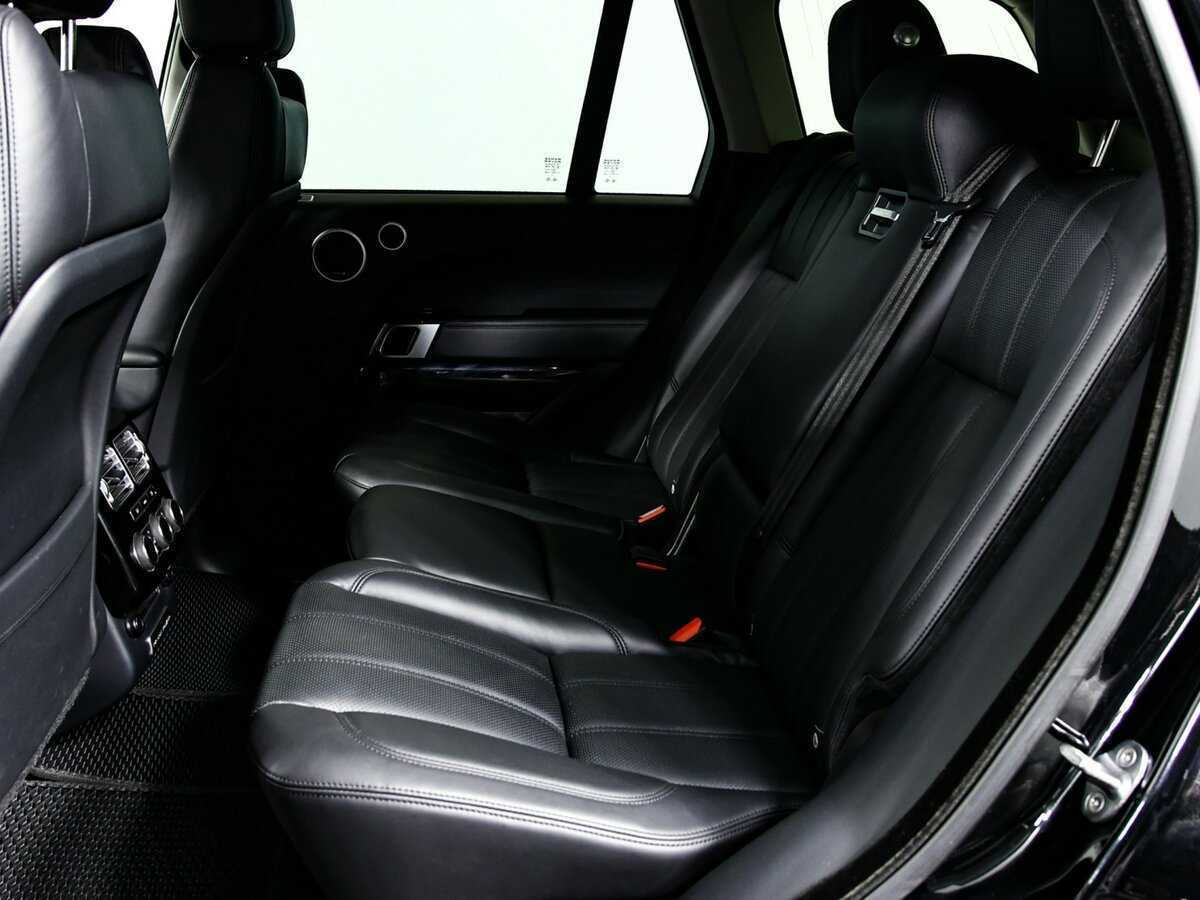 Б/У Лэнд Ровер Рэнж Ровер 2015 года. Фото: #10