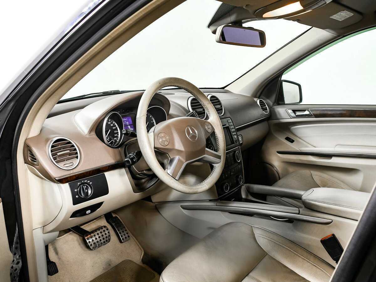 Б/У Мерседес-Бенц ГЛ-Класс 2012 года. Фото: #11