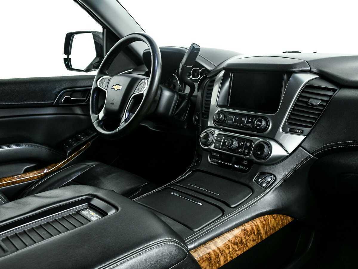 Б/У Шевроле Тахо 2015 года. Фото: #6