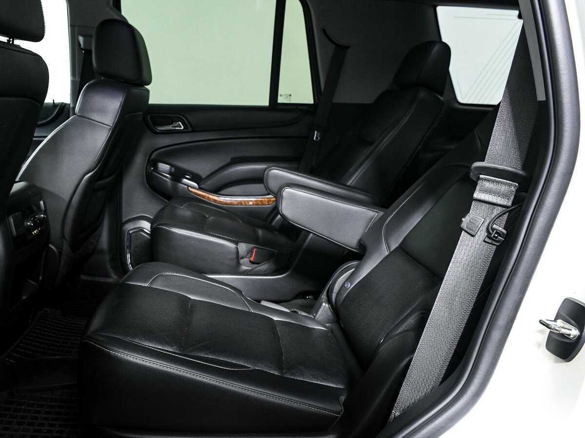 Б/У Шевроле Тахо 2015 года. Фото: #9