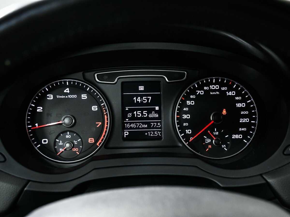 Б/У Ауди К3 2013 года. Фото: #9