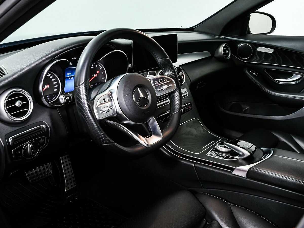 Б/У Мерседес-Бенц Ц-Класс 2018 года. Фото: #11