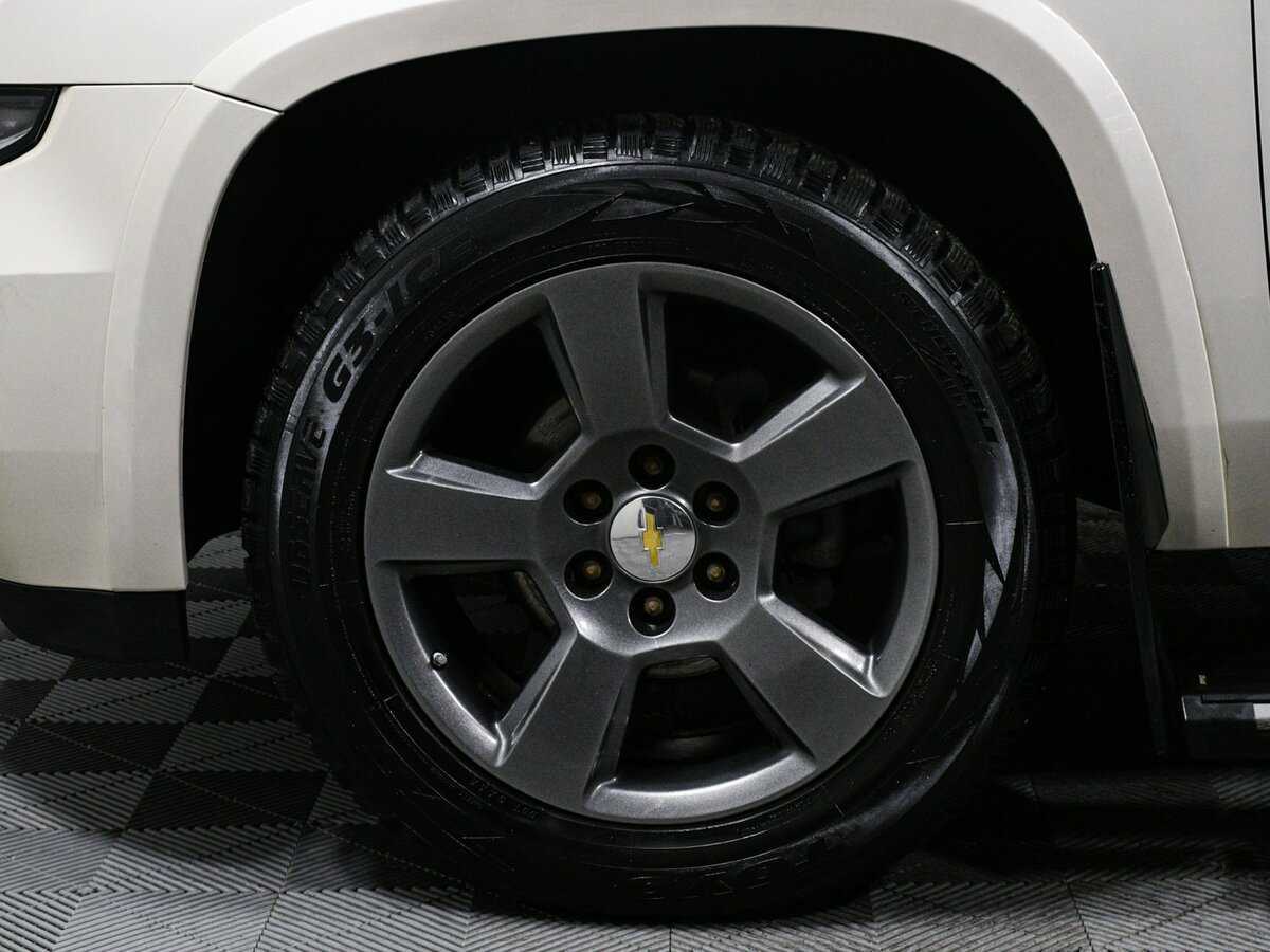 Б/У Шевроле Тахо 2015 года. Фото: #10