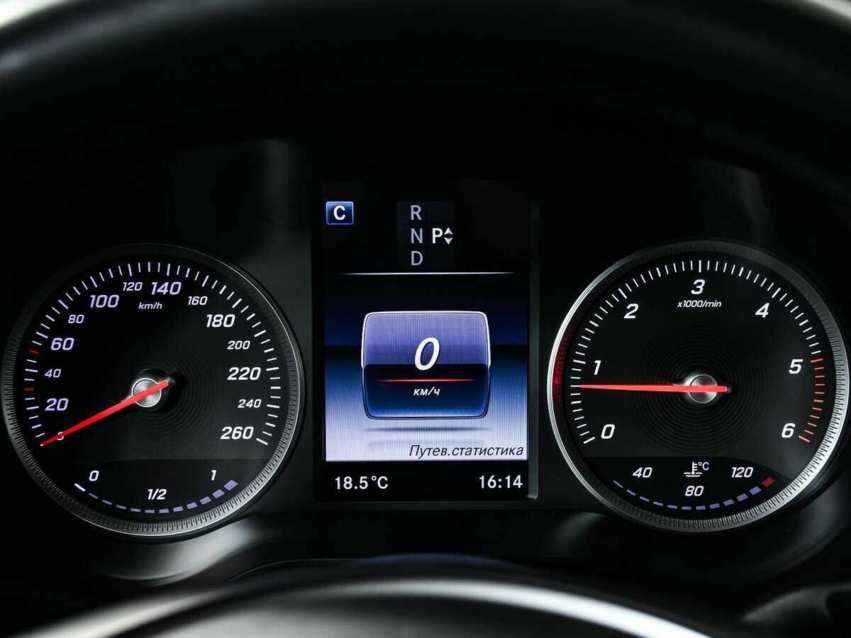 Б/У Мерседес-Бенц ГЛЦ 2016 года. Фото: #10