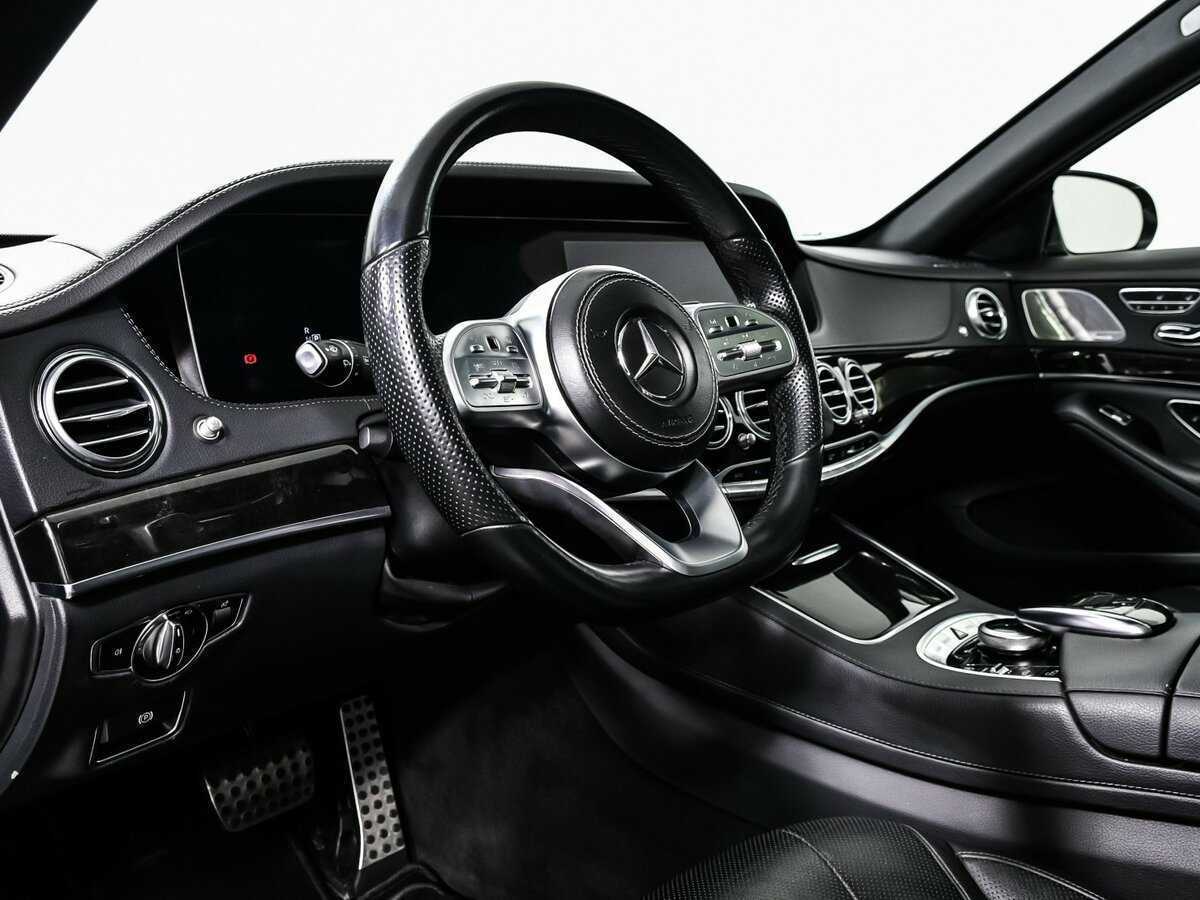 Б/У Мерседес-Бенц С-Класс 2018 года. Фото: #12