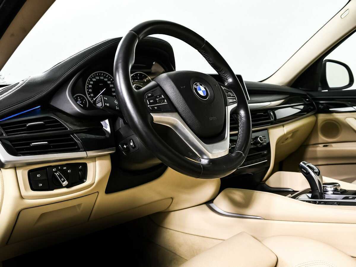 Б/У БМВ Икс6 2016 года. Фото: #12