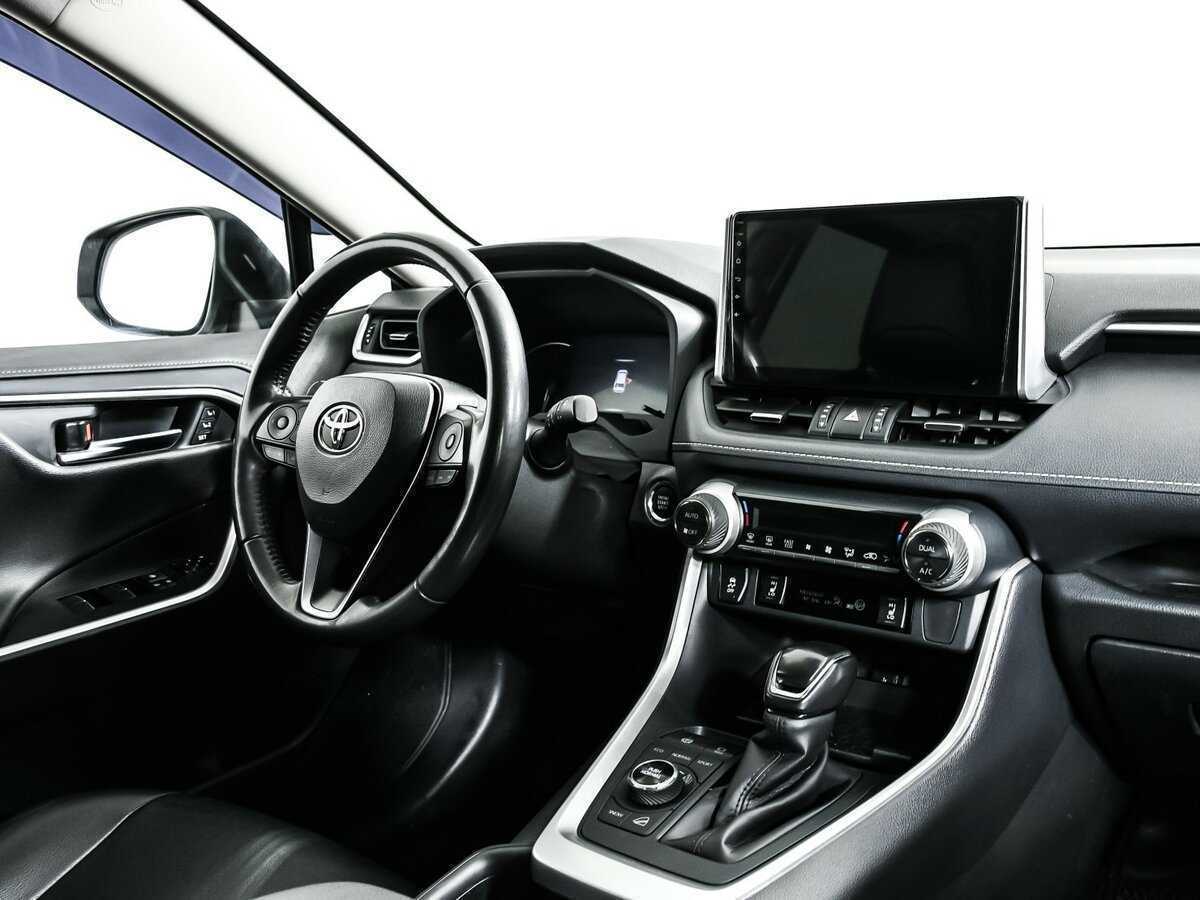 Б/У Тойота Рав4 2021 года. Фото: #8