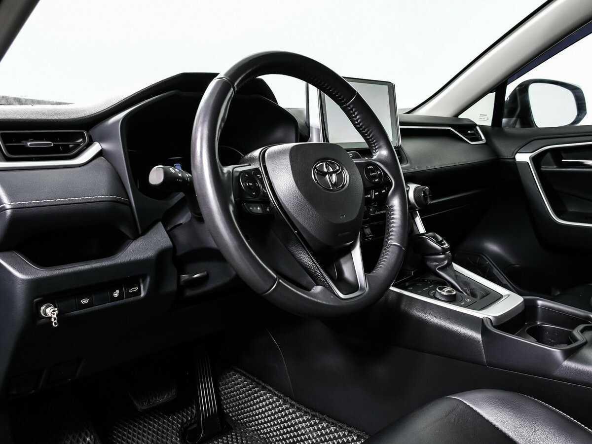 Б/У Тойота Рав4 2021 года. Фото: #12