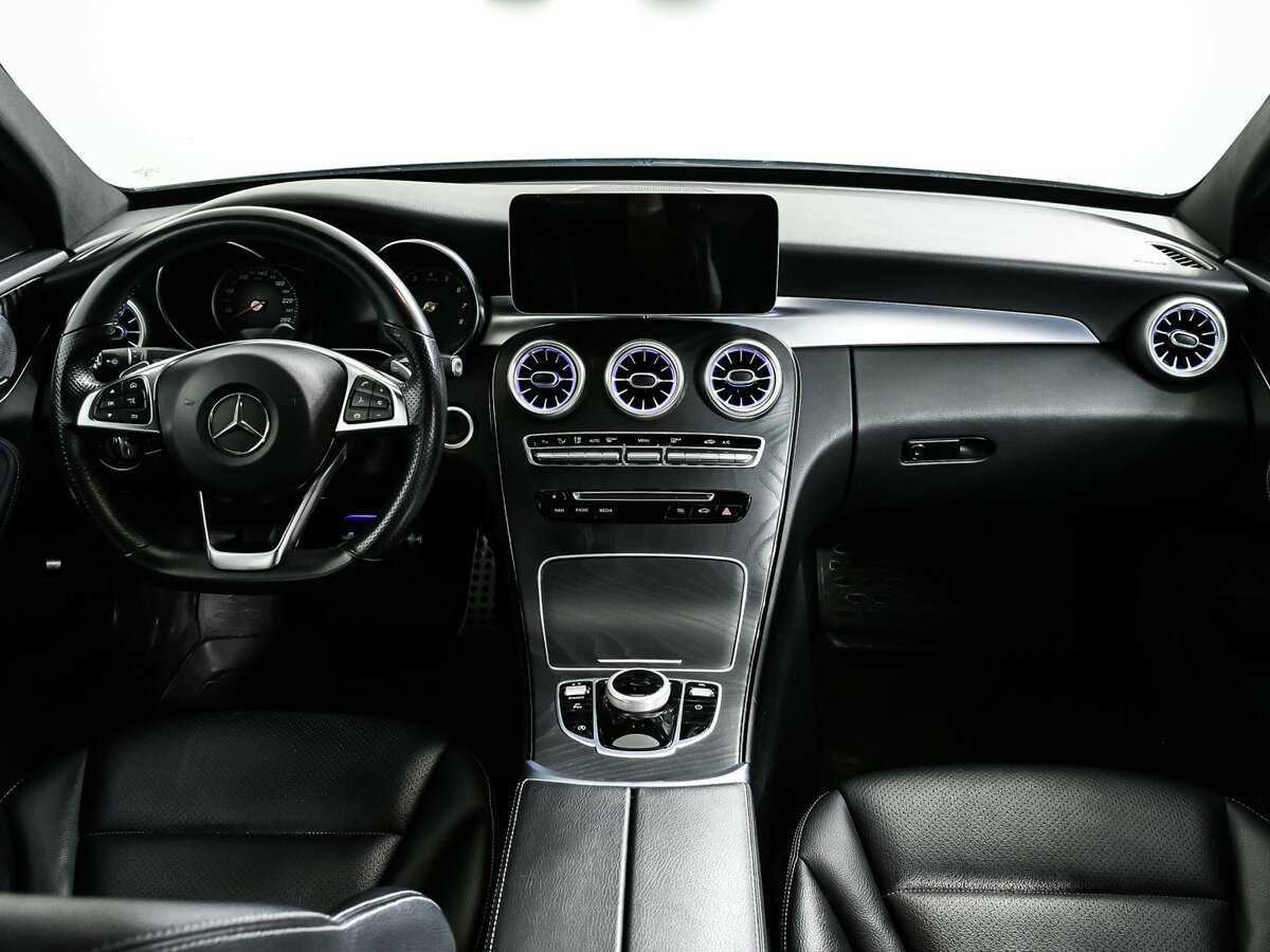 Б/У Мерседес-Бенц Ц-Класс 2017 года. Фото: #10