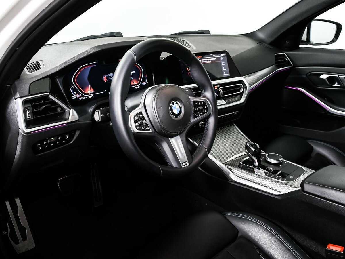 Б/У БМВ 3 серии 2019 года. Фото: #12