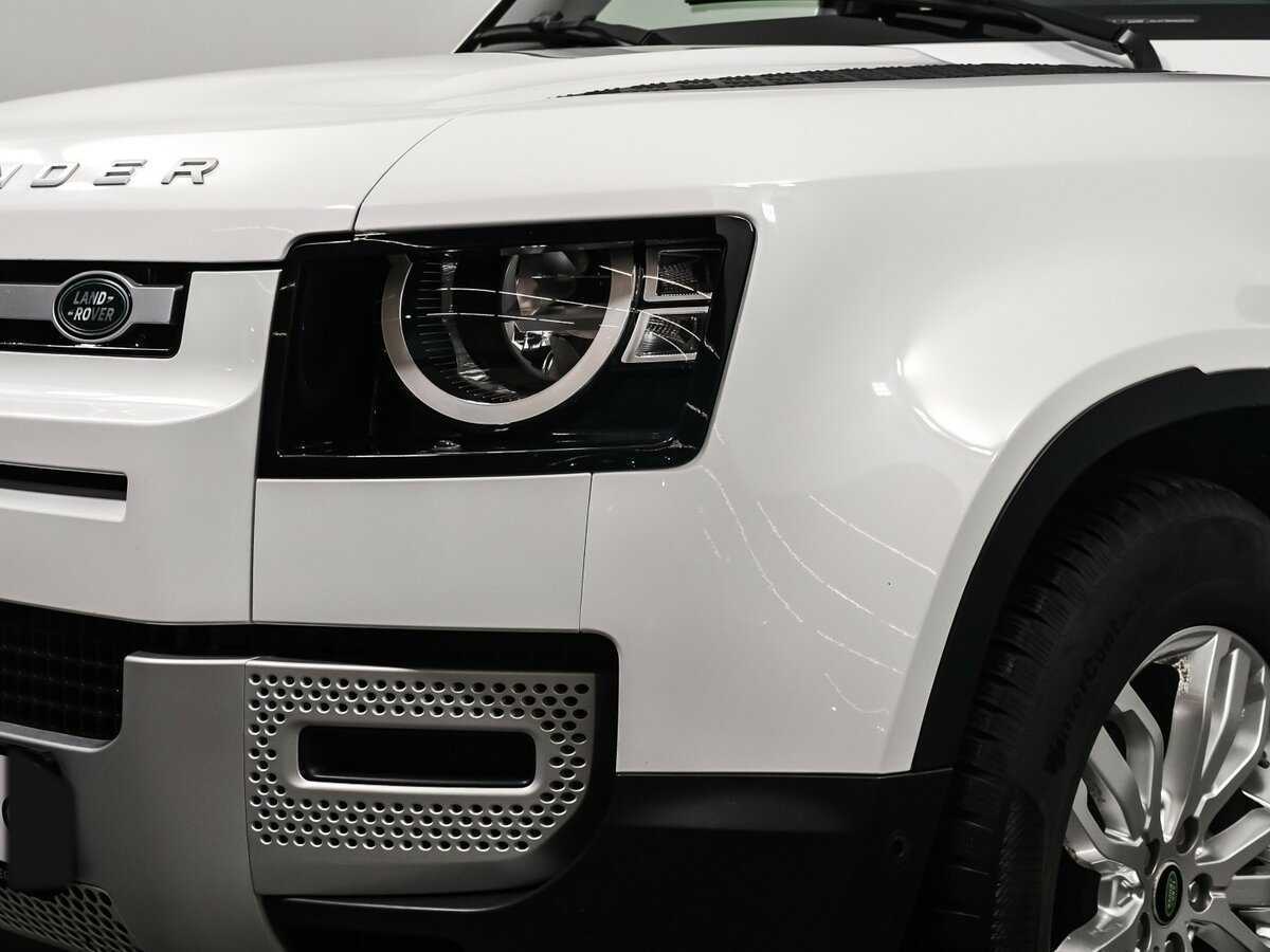 Б/У Лэнд Ровер Дефендер 2021 года. Фото: #13